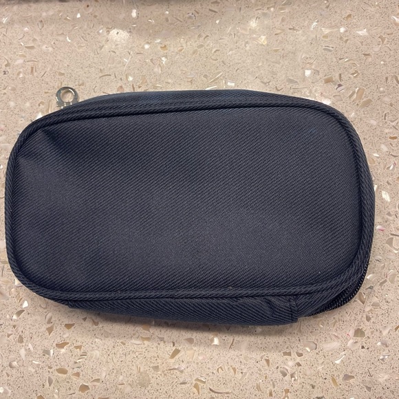 Salvatore Ferragamo Toiletries Bag Blue - Picture 2 of 5